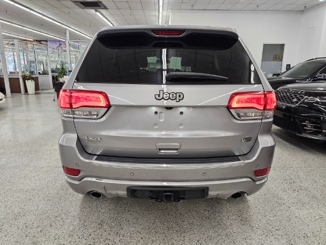 2016 Jeep Grand Cherokee Overland photo 2