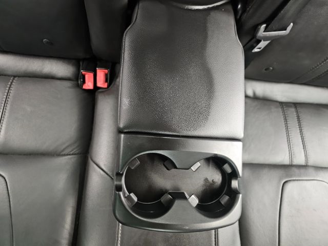 Ford Focus 4dr Sdn SE 2013