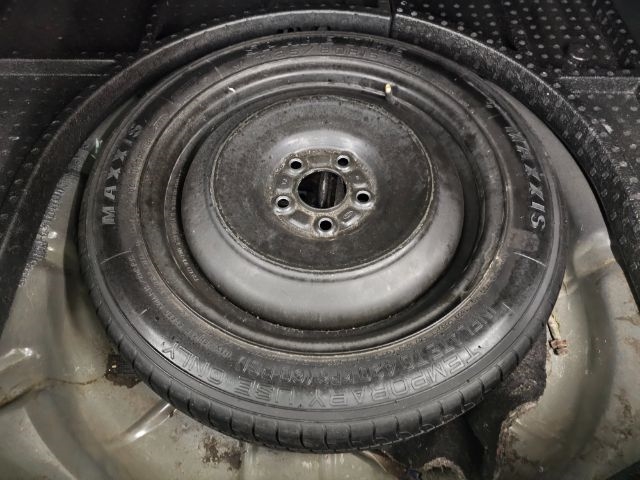 Ford Focus 4dr Sdn SE 2013