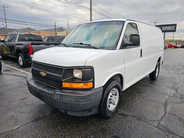 Chevrolet Express Cargo Van RWD 2500 135" 2017
