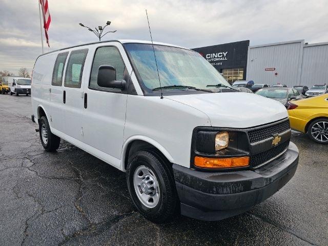 Chevrolet Express Cargo Van RWD 2500 135" 2017