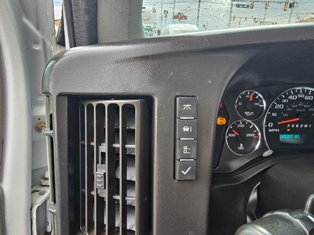 Chevrolet Express Cargo Van RWD 2500 135" 2017