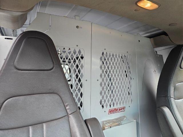 Chevrolet Express Cargo Van RWD 2500 135" 2017