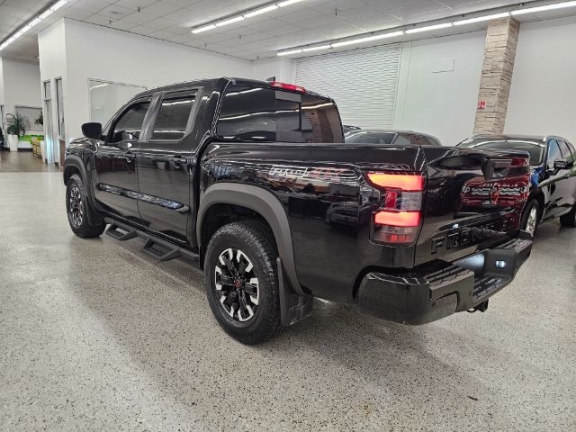 Nissan Frontier Crew Cab 4x4 PRO-4X 2024