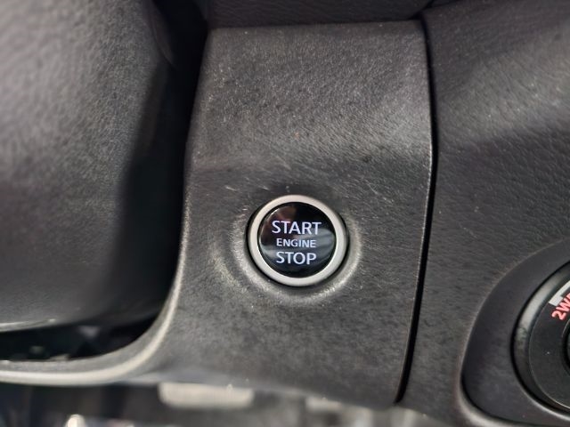 Nissan Frontier Crew Cab 4x4 PRO-4X 2024