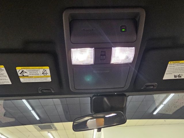 Nissan Frontier Crew Cab 4x4 PRO-4X 2024