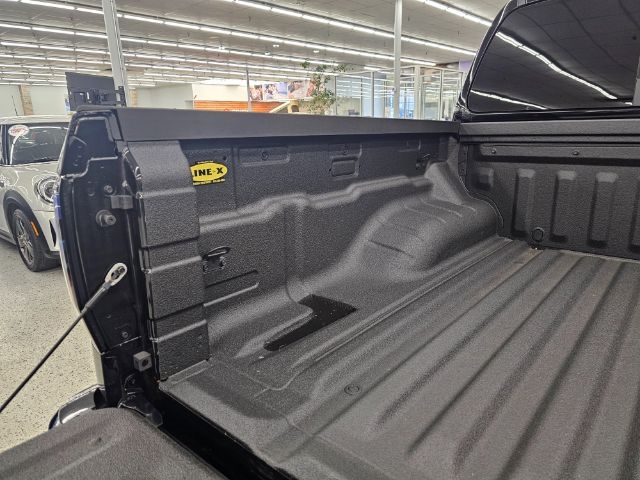 Nissan Frontier Crew Cab 4x4 PRO-4X 2024