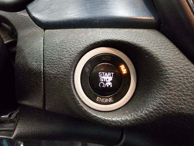 Chrysler 200 4dr Sdn S FWD 2015