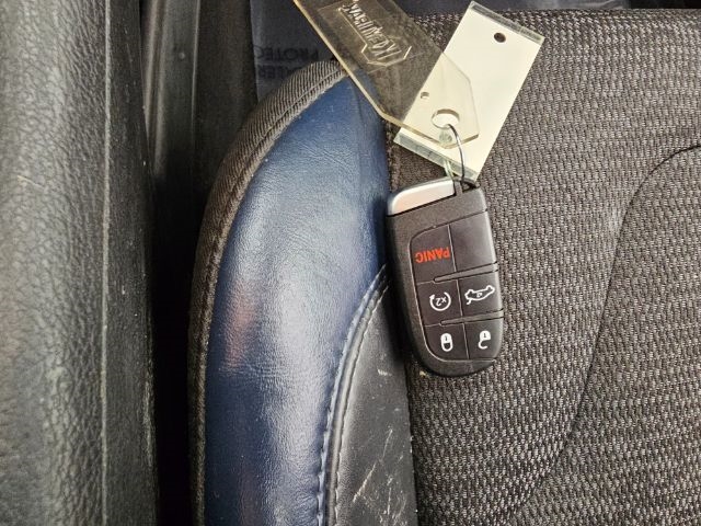 Chrysler 200 4dr Sdn S FWD 2015