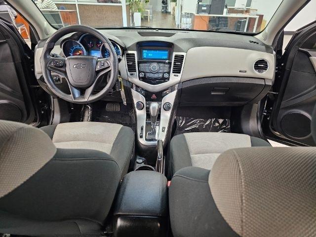 Chevrolet Cruze 4dr Sdn LS 2012