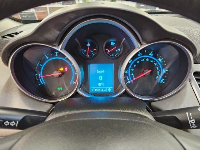 Chevrolet Cruze 4dr Sdn LS 2012