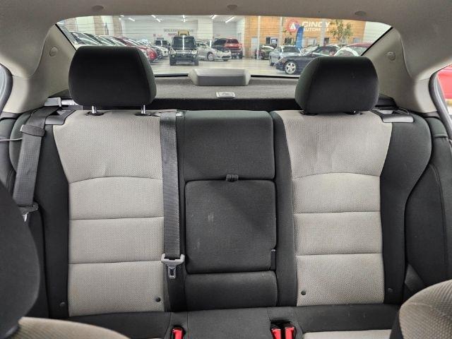 Chevrolet Cruze 4dr Sdn LS 2012