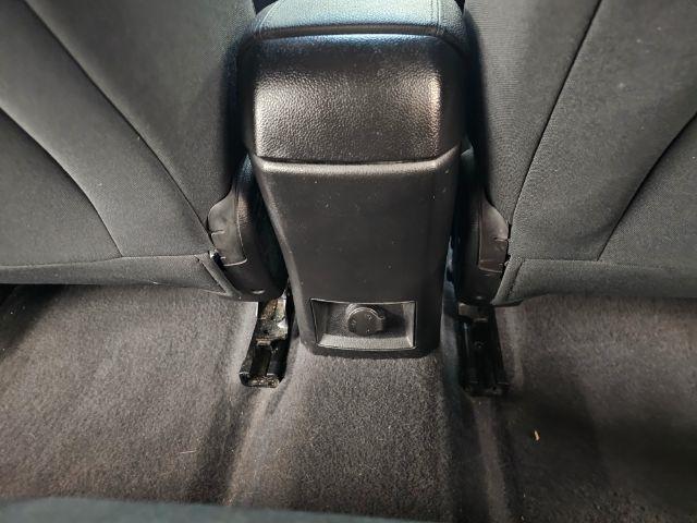 Chevrolet Cruze 4dr Sdn LS 2012