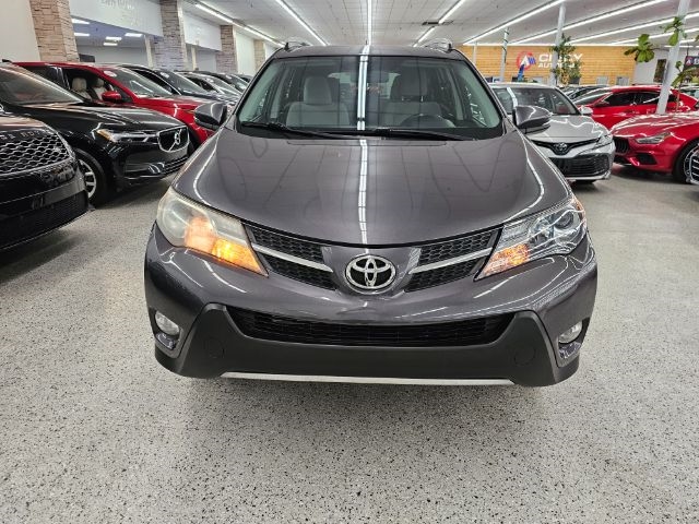 2014 Toyota RAV4 XLE photo 2
