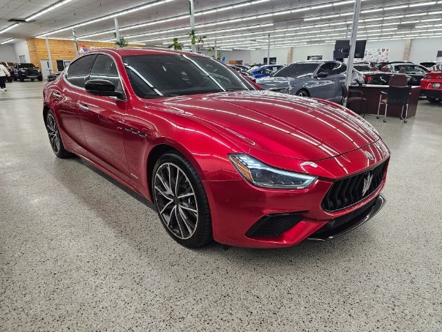 2019 Maserati Ghibli Q4 GranSport photo 3