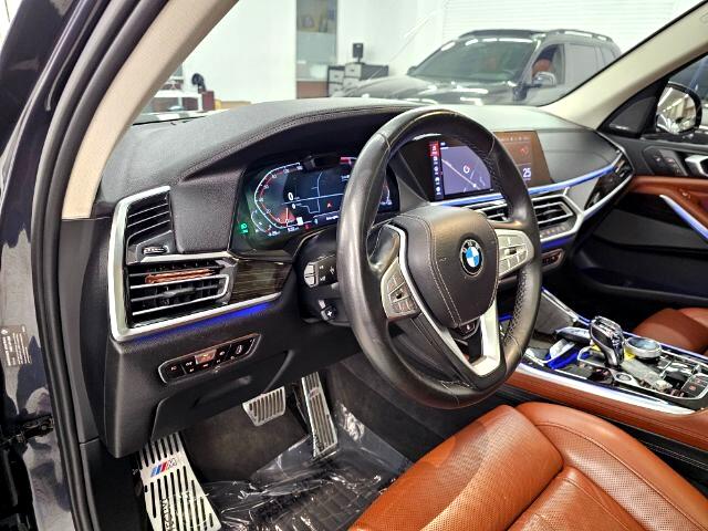 BMW X7 xDrive50i Sports Activity Vehicle 2019