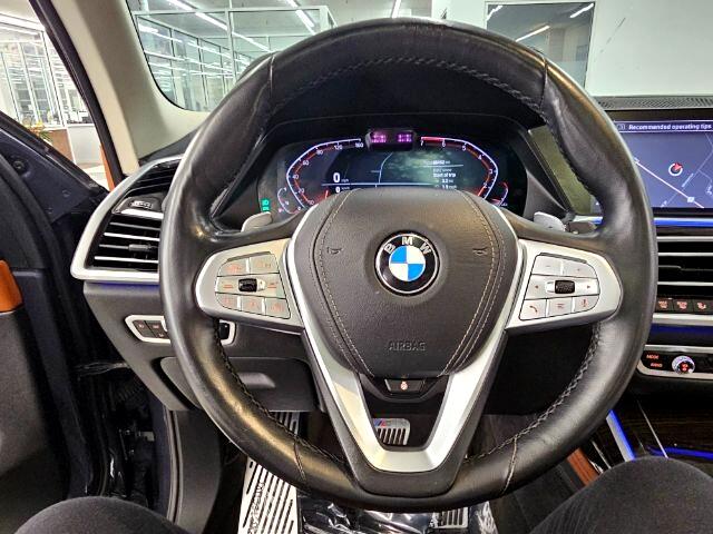 BMW X7 xDrive50i Sports Activity Vehicle 2019