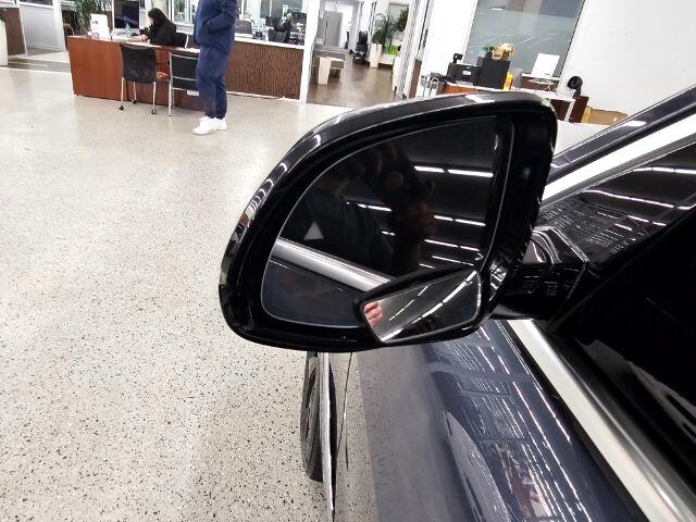 BMW X7 xDrive50i Sports Activity Vehicle 2019