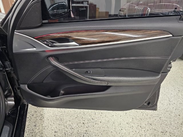 BMW 5 Series 530i xDrive Sedan 2019