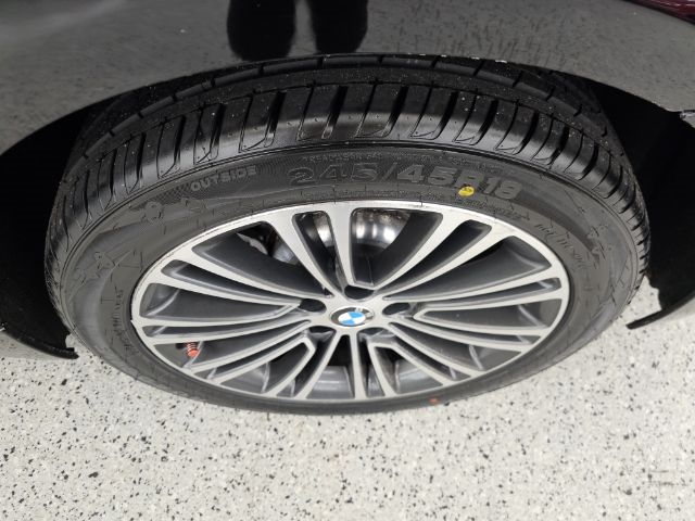 BMW 5 Series 530i xDrive Sedan 2019