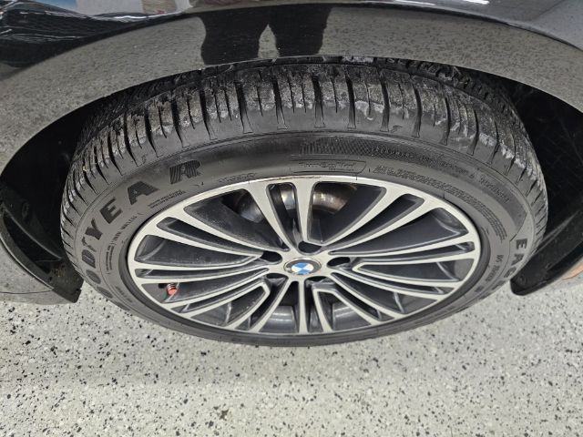 BMW 5 Series 530i xDrive Sedan 2019