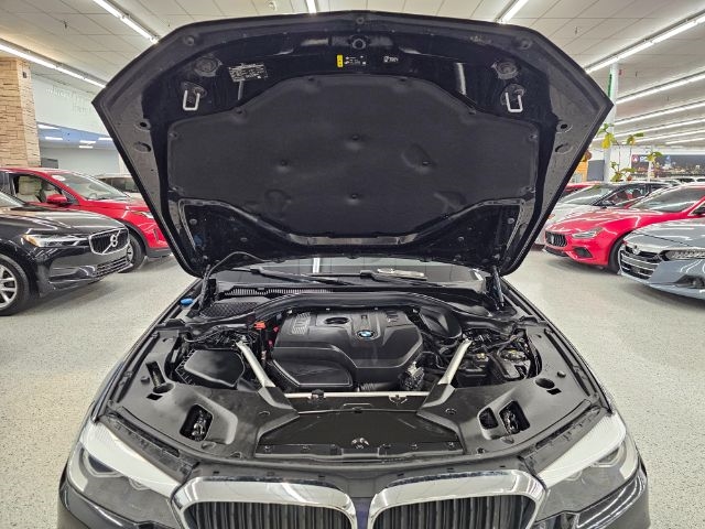 BMW 5 Series 530i xDrive Sedan 2019