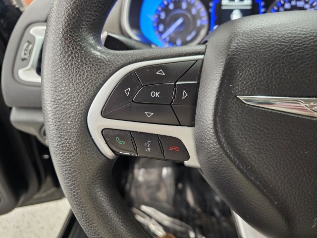 Chrysler 200 4dr Sdn Limited FWD 2015