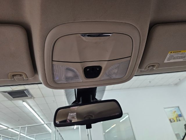 Chrysler 200 4dr Sdn Limited FWD 2015