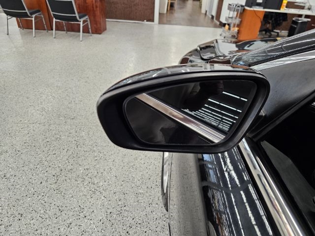 Chrysler 200 4dr Sdn Limited FWD 2015