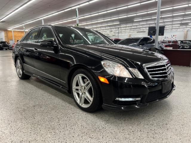 2013 Mercedes Benz E 350 4MATIC photo 3