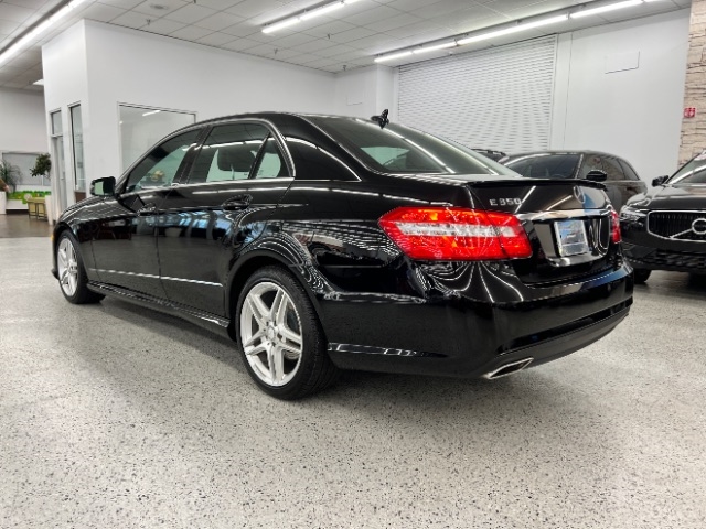 2013 Mercedes Benz E 350 4MATIC photo 4