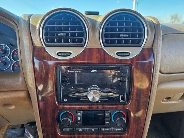 GMC Envoy 4dr 4WD SLT 2002