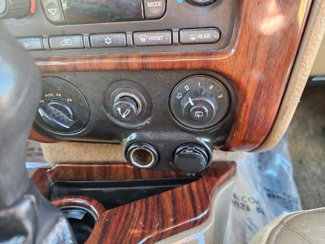 GMC Envoy 4dr 4WD SLT 2002