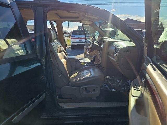 GMC Envoy 4dr 4WD SLT 2002