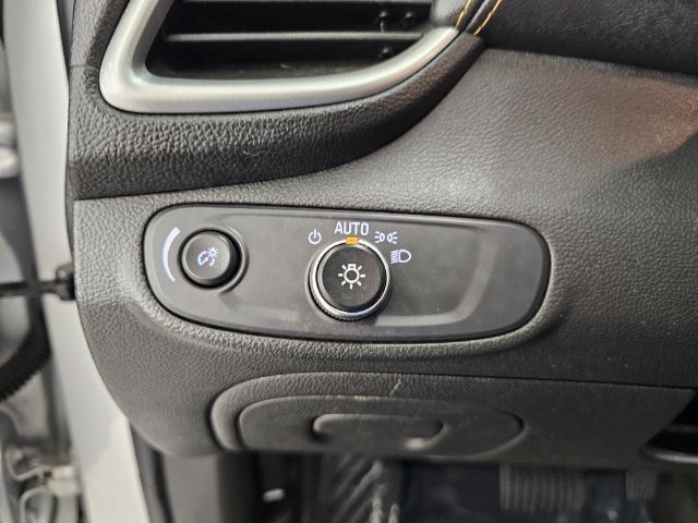 Chevrolet Trax FWD 4dr LT 2019