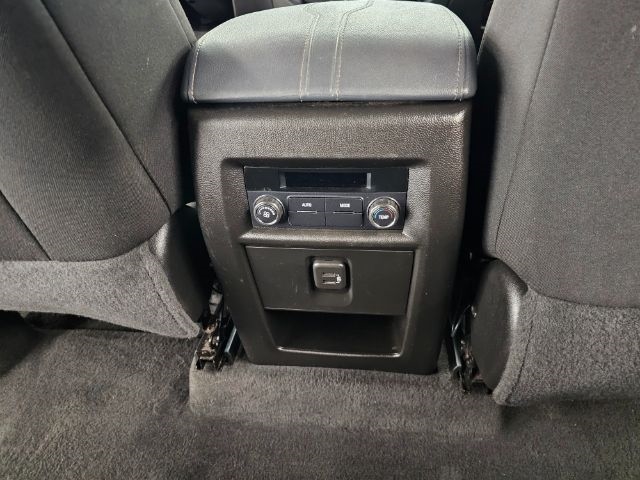 Chevrolet Traverse AWD 4dr LT Cloth w/1LT 2018