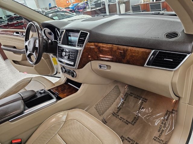 Mercedes-Benz M-Class 4MATIC 4dr ML 350 2014