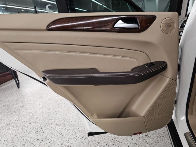 Mercedes-Benz M-Class 4MATIC 4dr ML 350 2014