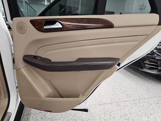 Mercedes-Benz M-Class 4MATIC 4dr ML 350 2014