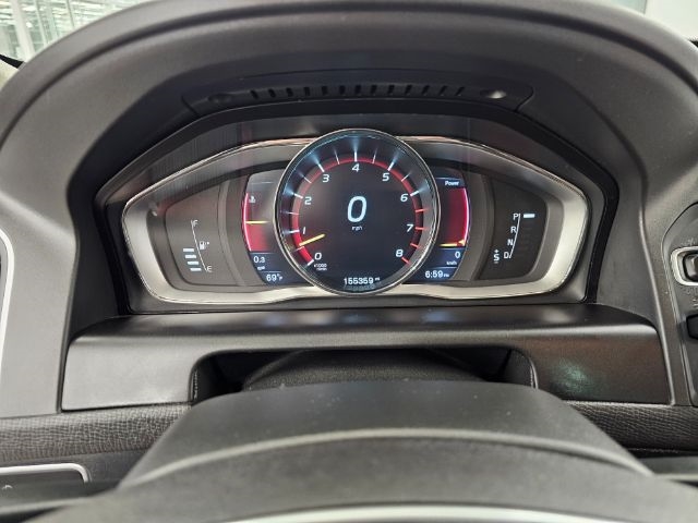 Volvo XC60 2015.5 AWD 4dr T6 2015