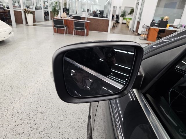 Volvo XC60 2015.5 AWD 4dr T6 2015