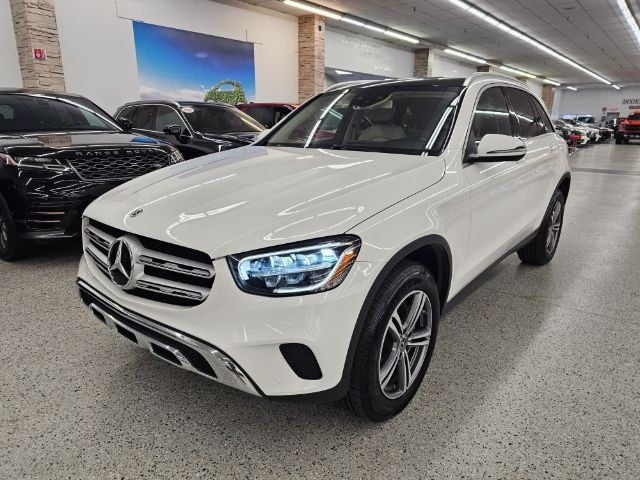 2020 Mercedes-Benz GLC GLC300's photo