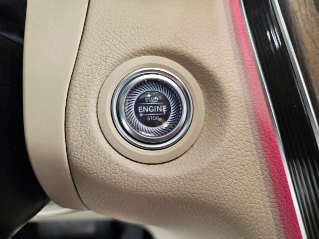 Mercedes-Benz GLC GLC 300 4MATIC SUV 2020