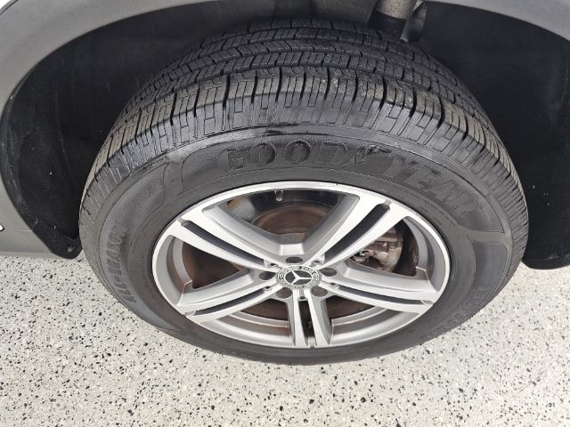 Mercedes-Benz GLC GLC 300 4MATIC SUV 2020