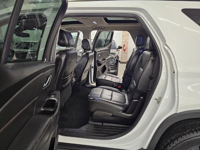 Chevrolet Traverse AWD 4dr RS w/2LT 2019