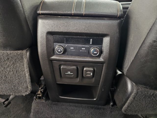 Chevrolet Traverse AWD 4dr RS w/2LT 2019