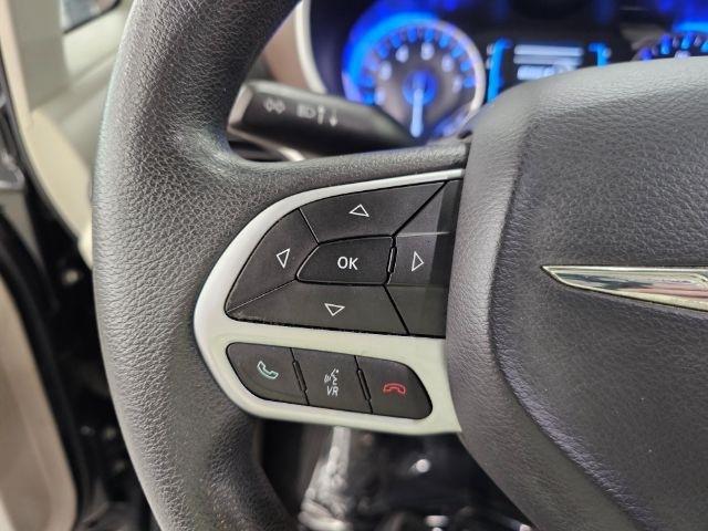 Chrysler Pacifica Touring FWD 2017