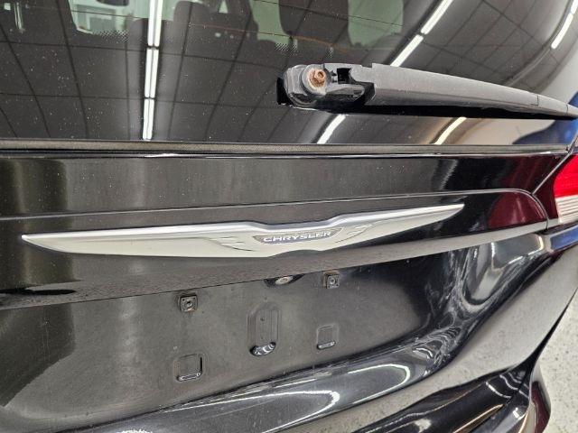 Chrysler Pacifica Touring FWD 2017