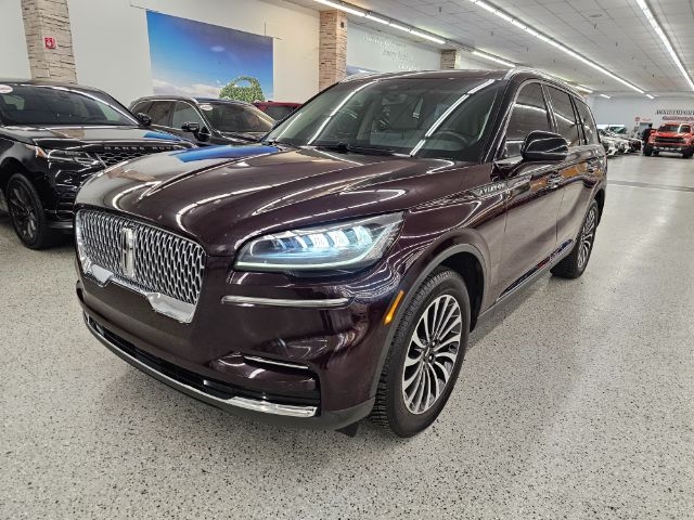 2023 Lincoln Aviator Base's photo