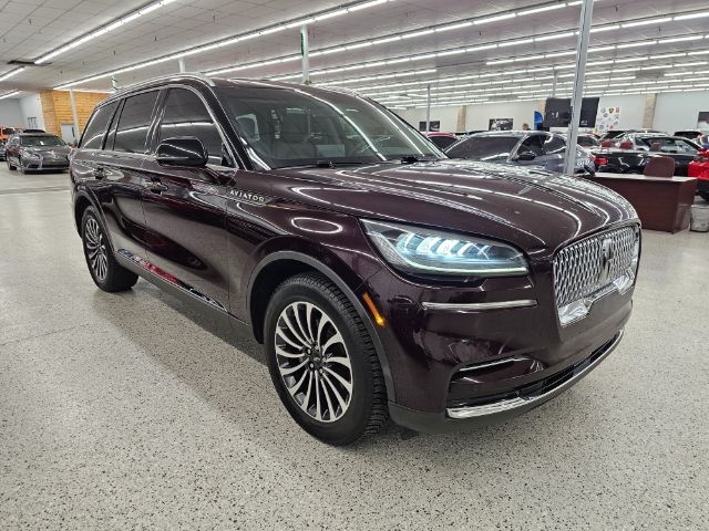 Lincoln Aviator Standard AWD 2023